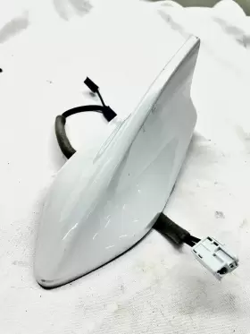 39150-tx6x-x510-m1 Acura 2016-2022 Ilx Rear Roof Exterior Shark Fin Antenna Module And Cover Oem