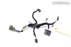 0050543806 Alfa Romeo 2017-2019 Stelvio Windshield Antenna Control Module With Harness Oem