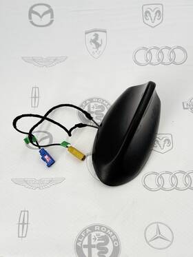 Alfa Romeo 244705 Stelvio Shark Fin Antenna Roof Module Oem 2017-19