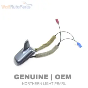 4e0035503ab Audi 2004-2010 A8 Quattro - Shark Fin / Roof Antenna
