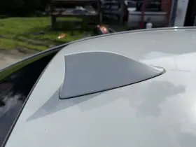 645.bm1v12 Bmw 2009-2015 750i Roof Antenna Shark Fin White