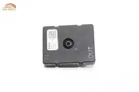 65206840273 Bmw X4 G02 Radio Antenna Noise Filter Control Module Unit Oem 2019 - 2024