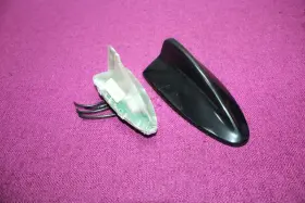 65206972310 Bmw E90 1/3 Series Exterior Roof Shark Fin Antenna Cover Module Unit Black Oem
