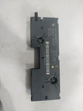 9134283 Bmw 2007 2008 - 2013 X5 Radio Antenna Amplifier Diversity Module Oem