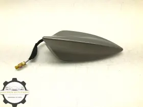 23378063 Buick 2017-2019 Lacrosse Shark Fin Radio Antenna Module Oem