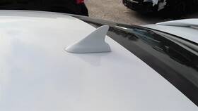 Buick 3598403 Used Antenna Fits 2011 Regal Grade A