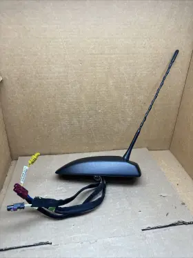 42356042 Buick 2015-2022 Encore Roof Mounted Radio Antenna Oem