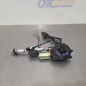 645.gm4s96 Buick 96 1996 Roadmaster Antenna Tested Good