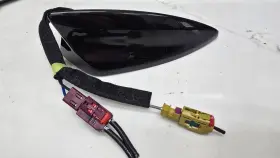 84797912 Buick 2021-2023 Envision Roof Exterior Shark Fin Antenna Module With Cover Oem