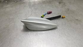 Cadillac 22972168 16 2016 Xts Roof Mounted Shark Fin Antenna Silver