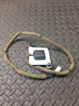 Chevrolet 15233762 2005-2013 Chevy Corvette C6 Gps Navigation Radio Antenna Miles Oem #5 7057