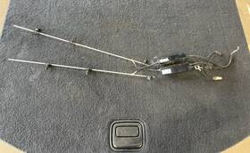 Chevrolet 23291976 2020 - 2025 Oem Chevy Corvette C8 Rear Radio Antenna Amplifier Module Set