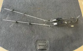 23291976 Chevrolet 2020 - 2025 Oem Chevy Corvette C8 Rear Radio Antenna Amplifier Module Set