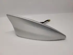 23346109 Chevrolet 2015 2016 Malibu Roof Mounted Shark Fin Silver 23346109 Chevrolet 2015 2016 Malibu Roof Mounted Shark Fin Silver