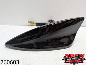 Chevrolet 23507462 Oem 2017 Malibu 1.5l Shark Fin Roof Antenna