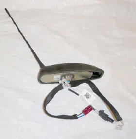 42359557 Chevrolet 2015-2020 Chevy Trax Roof Mounted Radio Antenna Oem