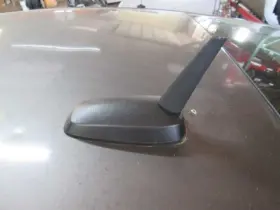 645.gm1j11 Chevrolet 2011 Malibu Roof Antenna Assembly 357028
