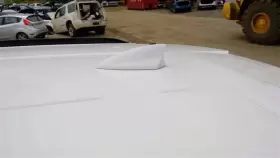 645.gm8y19 Chevrolet 2019 Chevy Blazer Radio Antenna In Gaz White With Mount Base Shark Fin Type
