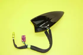 84257229 Chevrolet 2018-2023 Oem.traverse Roof Shark Fin Antenna Black Gm