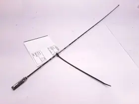 645.gm8g02 Chevrolet Truck Antenna Mast For Trailblazer 2002