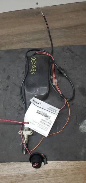 Chevrolet Truck 645.gm8t99 Express15 1999 Antenna 1137434