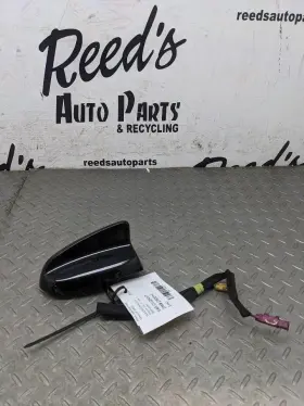 645.ch2r17 Dodge 2017-2023 Charger Rear Roof Exterior Shark Fin Antenna Module And Co 118