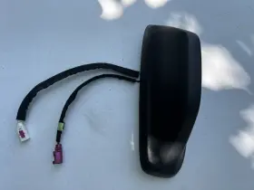 68483909 Dodge Ram 2500 Antenna Base Bracket
