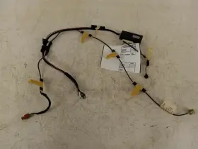 645.fd1o10 Ford 2010 Taurus Rear Antenna Bracket Amplifier Oem