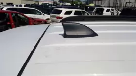 645.fd8g18 Ford 2018 Explorer Radio Antenna In Black With Mount Base Shark Fin Type