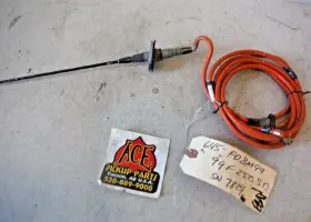 645.fd8m99 Ford 99-07 F250 F350 Super Duty 00-05 Excursion Radio Antenna Assembly Oem