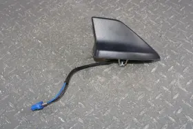 645-ford Ford 20-22 Explorer Black Overhead Roof Shark Fin Radio Antenna With Module Oem Oe Wty