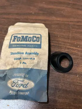 C0df-18919-b Ford 1960 Falcon Nos Radio Antenna Stanchion