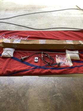 Ford D2sz-18813-a Nos 1972-73 Thunderbird Manual Antenna