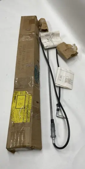 D3az-18813-c Ford 1969-1970 Mustang And 1967-1979 F-series Radio Antenna Rectangle Base