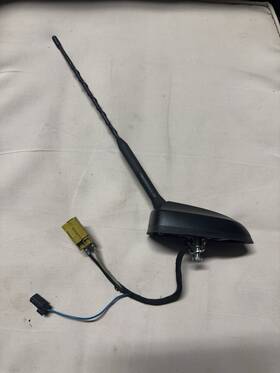 Ford Ds7t-19g461-bg Fusion/explorer Antenna