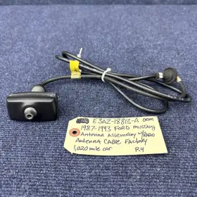 E5zf-18a934-aa Ford 87-93 Mustang Fender Antenna Radio Mount Factory Oem Gt Lx E3az-18813-a E5zf-18a934-aa Ford 87-93 Mustang Fender Antenna Radio Mount Factory Oem Gt Lx E3az-18813-a