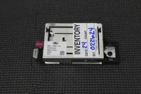 Pr3t-19k351-aa Ford Gr3c-2c405-bd 2024 Mustang Gt S650 Rear Deck Antenna Receiver Oem