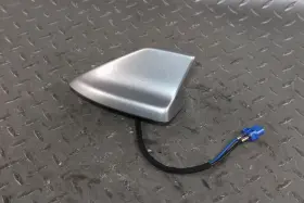 Jd9t19k351aa5lpm Ford 20-24 Explorer Iconic Silver Exterior Roof Mounted Antenna Oem Factory Painted Jd9t19k351aa5lpm Ford 20-24 Explorer Iconic Silver Exterior Roof Mounted Antenna Oem Factory Painted
