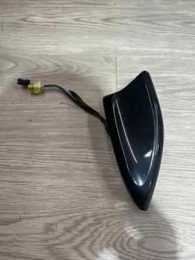 Jj7t-19g461-aa5g9z Ford Oem 2017-2021 Explorer Black Rear Roof Shark Fin Antenna