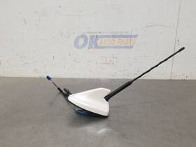Ford Truck 645.fd8g19 19 2019 Explorer Limited Antenna White