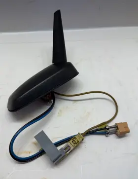 25775382 General Motors 06-08 Lucerne Dts Antenna Base Roof Mount Onstar Gps