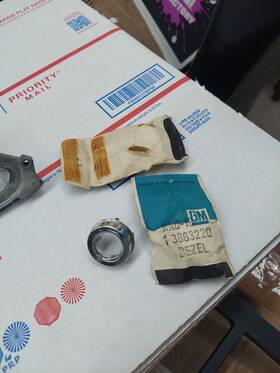 General Motors 3863220 Nos Gm Radio Antenna Bezel 69-75 Chevrolet Pontiac Chevelle Nova Impala
