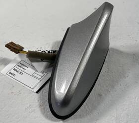 Genesis 96210-g9550-sss 22-23 G70 Shark Roof Fin Satellite Radio Antenna Silver Sss # 108115