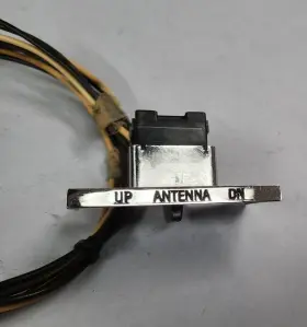 88-98-starfire Gm Oldsmobile 584249 Ft59 Used Power Antenna Switch See Listing