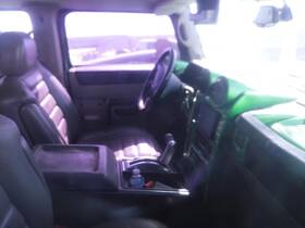 Hummer 4810679 Used Antenna Fits 2004 H2 Grade A