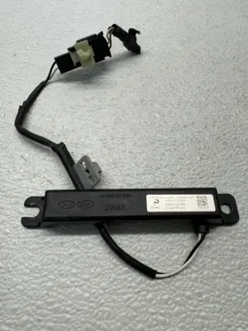 4400000180 Hyundai 95420c1300 2016 - 2019 Sonata Hybrid Antenna Amplifier 95420c1300/ Oem