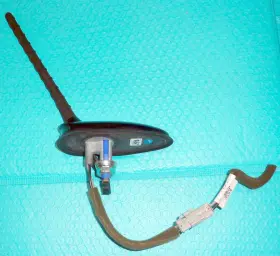 96200-d3250 Hyundai 2015-2018 Tucson Roof Antenna With Mast - Oem Panorama
