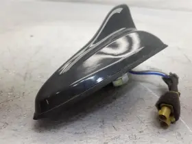96210-3v601-tb7 Hyundai 2015-2017 Azera Roof Shark Fin Antenna - Nocturne Black 96210-8v601