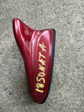 96210-c2130v8s Hyundai 2015-2019 Sonata Shark Fin Roof Antenna - Red- Oem