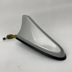 96210-f3030-ws7 Hyundai 2016-2018 Elantra Antenna Shark Fin Ice Wine Silver Oem